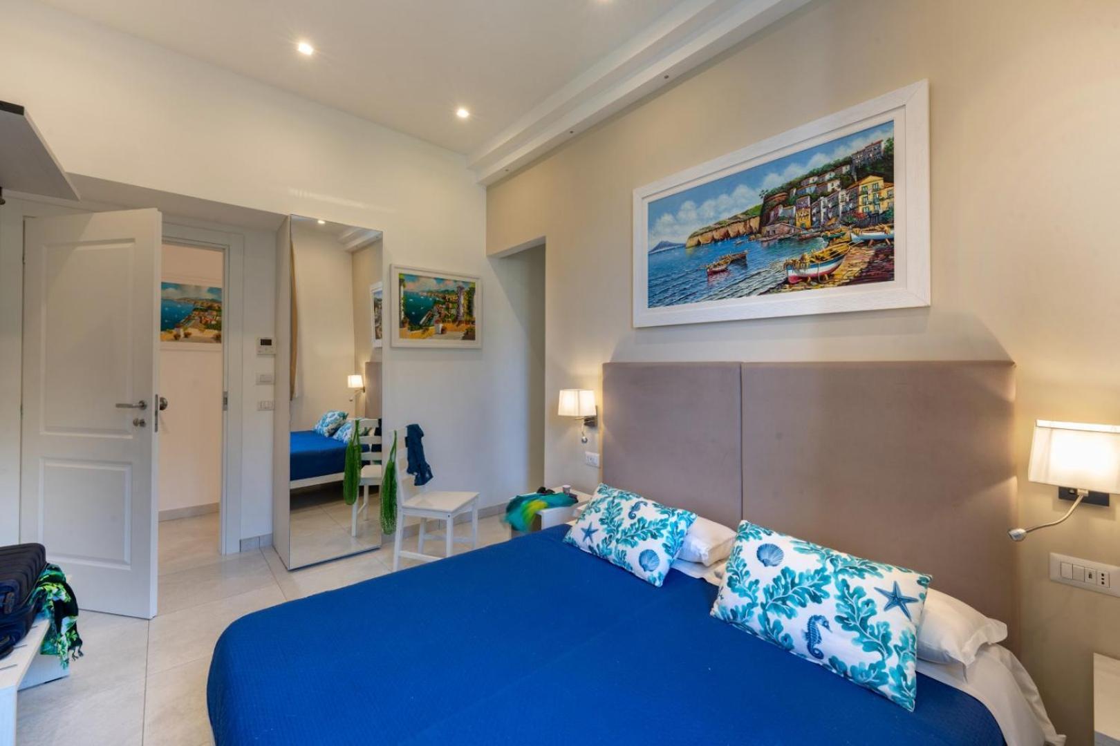 Coral White Guest house *